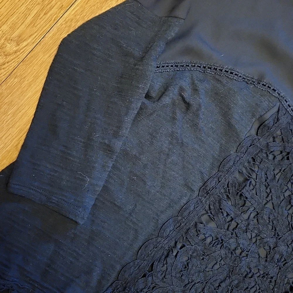 ANTHRO Meadow Rue black lace panel top sz small